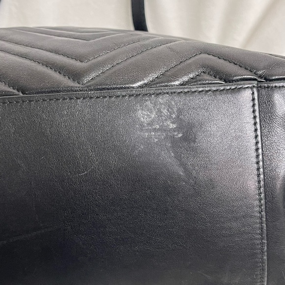 Gucci GG Marmont Shoulder Chain Calfskin Matelasse Quilted Black Handbag - Picture 5 of 16